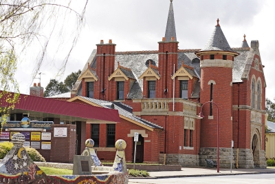 Take a few days off in Bairnsdale Victoria in Australia